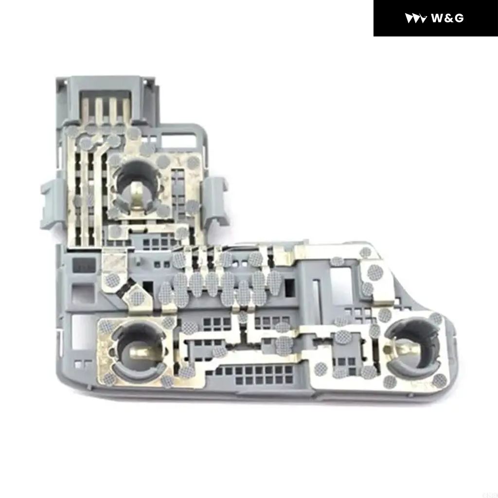 ブランド登録なし - 並行輸入品  C63D 鉄道車両尻っ方照明ランプ 弁膜 受け支える 鉤括弧 照明ランプ W204 検査と修理 が飾り気の無いカスタム 一部分
