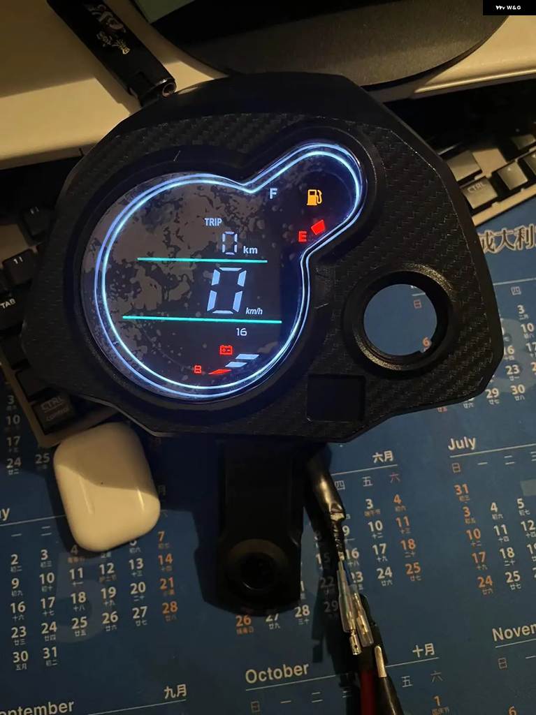 並行輸入品 ホンダ ナビ 110 デジタルメーター バイク 用 タコメーター デジタルスピード メーター ナビ LCD オドメーターの画像