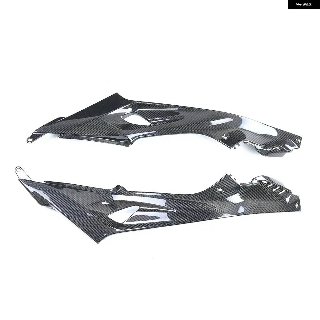 カーボニー S1000R 14-16年用 ドライカーボン タンクサイドパネル 並行輸入品 BMW S1000R 2014 - 2018 2019 2020 100% カーボン フロント