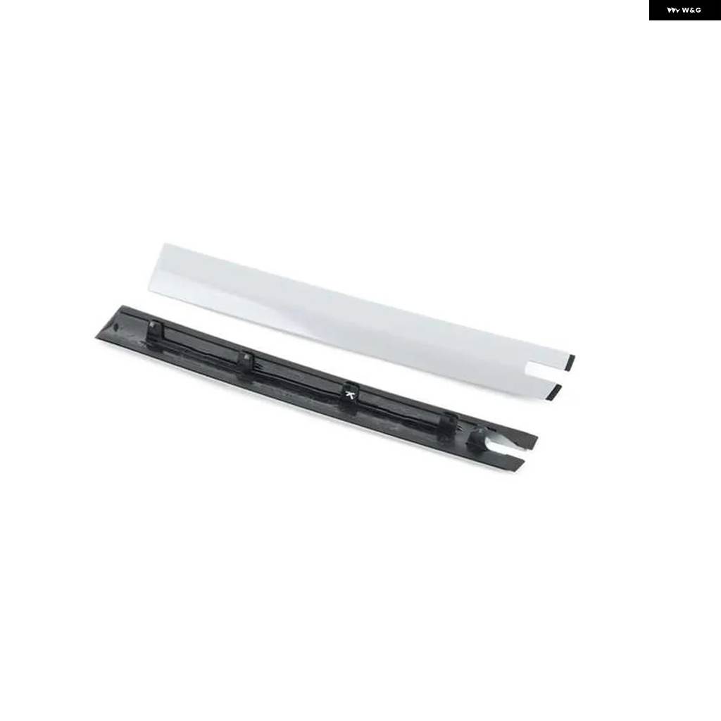 並行輸入品 BMW M3M4 3シリーズ 4シリーズ サンルーフ ルーフ デコレーションストリップ E93 F33 F82 コンバーチブル シーリングの画像