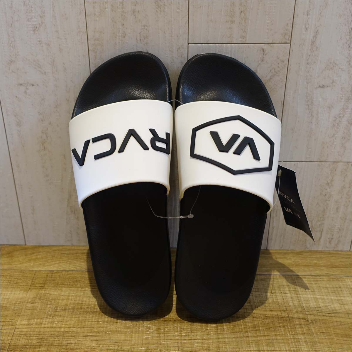 【RVCA】 スライド サンダル★国内発送！！ Amazon | [ルーカ] スライドサンダル CHAINMAIL SHOWER SLIDE