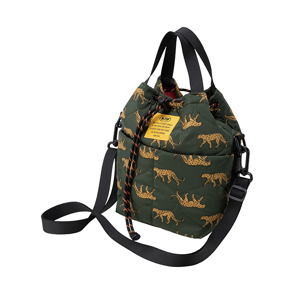 24 KiU キウ ミニバッグ PADDED POCKETFUL MINI BAG パデッド