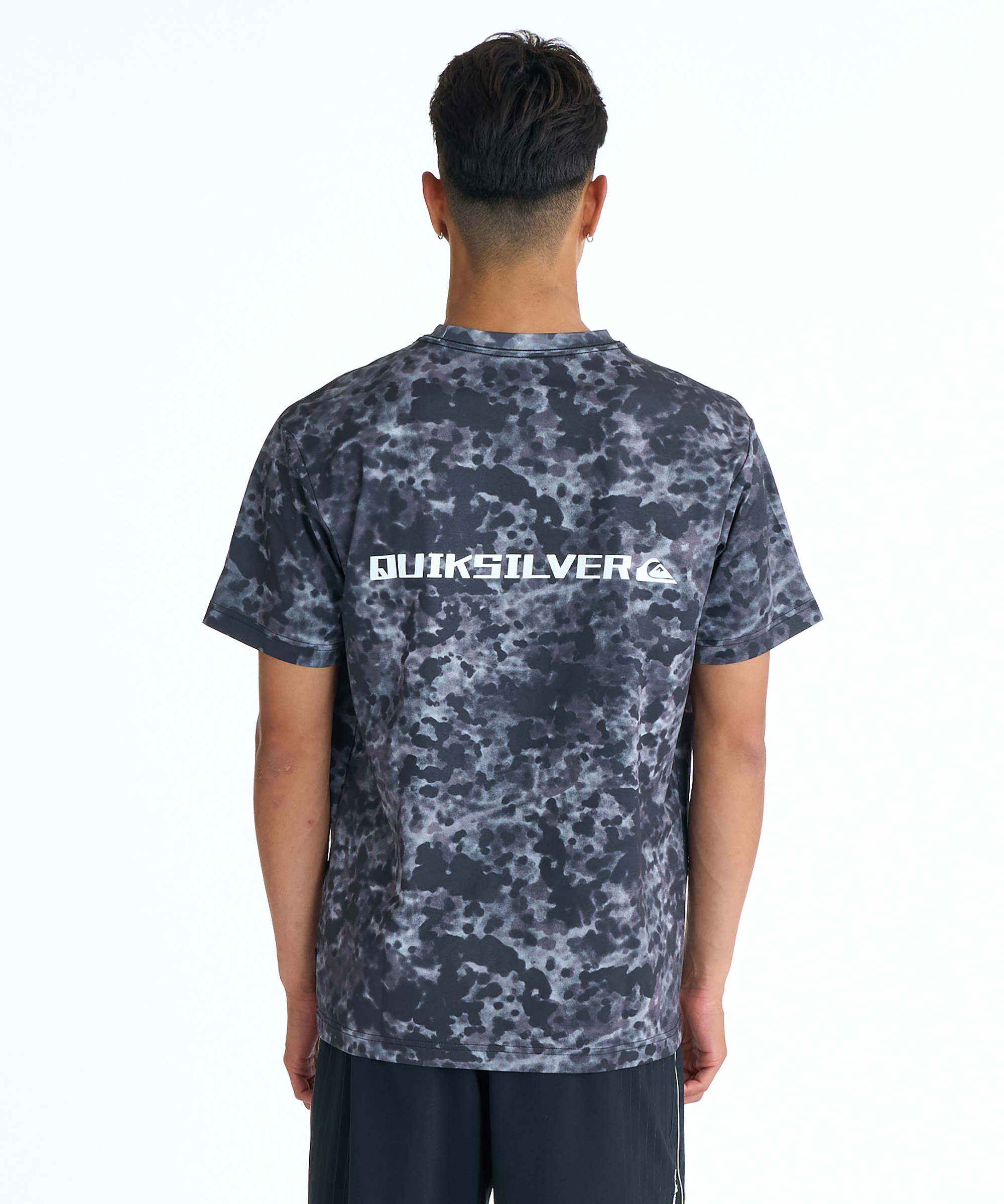 Quiksilver（クイックシルバー） 26SS QUIKSILVER ラッシュガード FONT