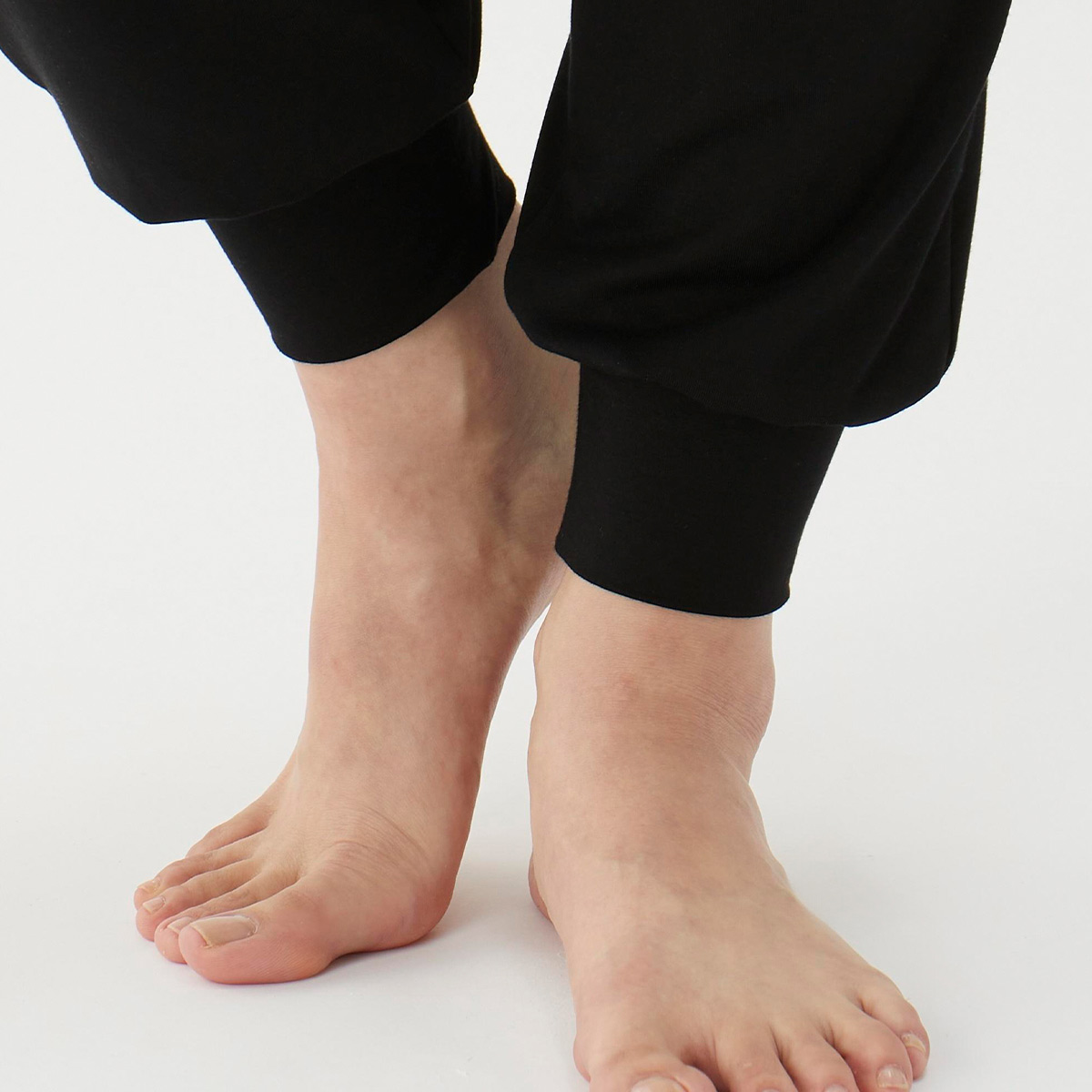 【wakaba】Suriaスリア ヨガパンツ　S 楽天市場】【セール 20％OFF】suria スリア ヨガウェア