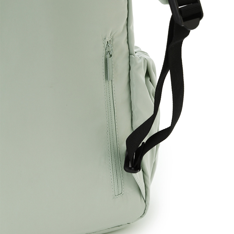 emmi WEAR eco 撥水ギャザーボディーバックパック 13WGB239304