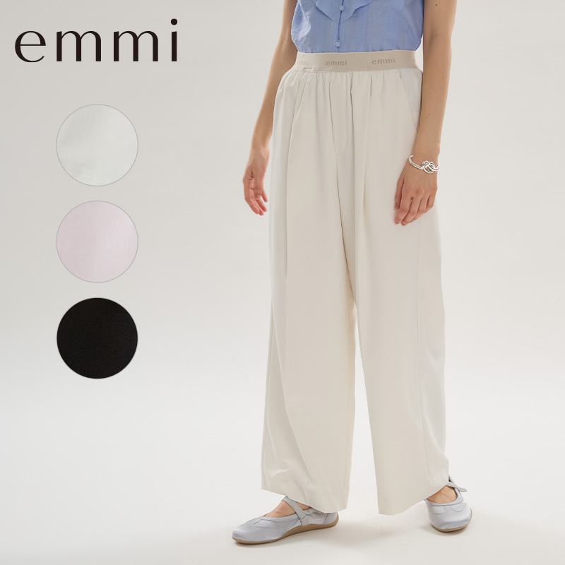 emmi yoga（エミヨガ） エミ emmi ヨガウェア ボトムス emmiロゴ