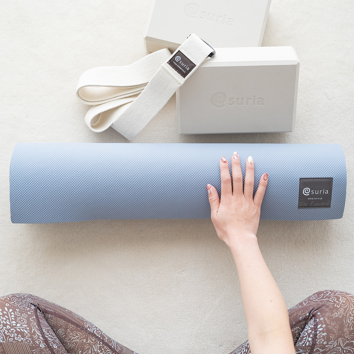 スリア suria ヨガブロック ヨガグッズ プロップス ポーズ補助