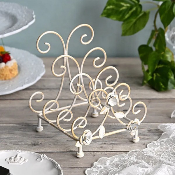 フランス家具・フランス雑貨・アンティーク調なフレンチスタイルの