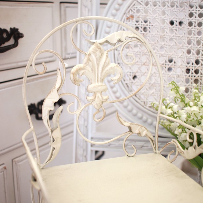 花台　置き物　アンティーク アイアン製 花台 チェア ホワイト 飾り台 置物 オブジェ (862