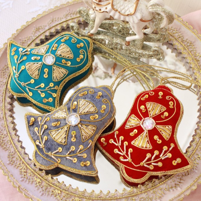 ツリーオーナメント ビーズ刺繍 ベル 鈴 クリスマスオーナメント 