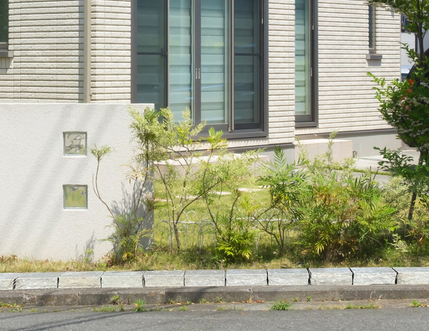 花壇 石 施工例