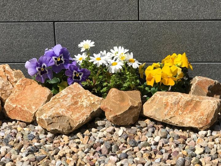 庭石 ロックガーデン 割栗石 庭 花壇 ロックガーデン用 石 自然石 黄