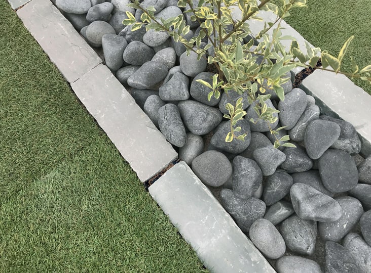 砂利 玉石 洋風 庭 玉砂利