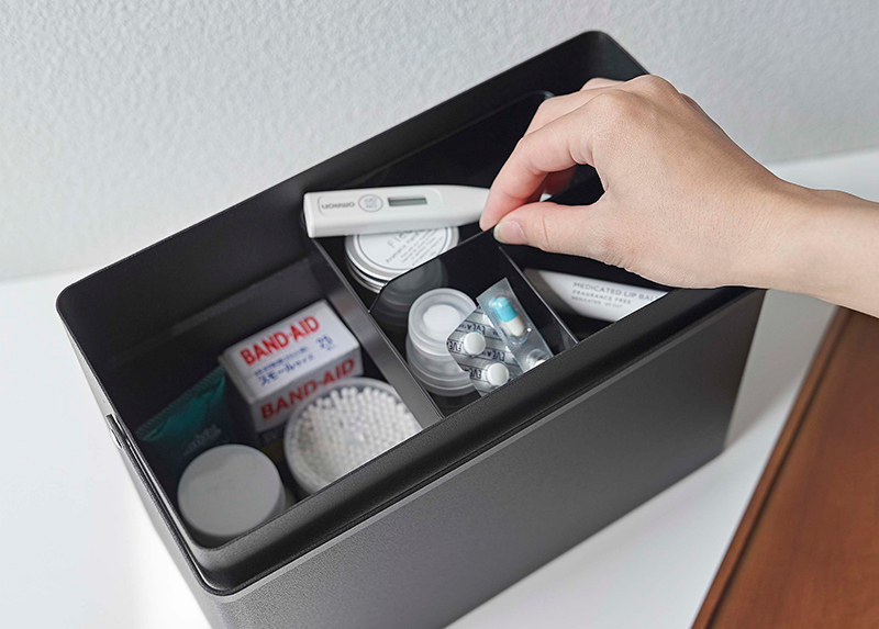 救急箱 TOWER(タワー)仕切り付き/薬箱/くすり箱/小物収納ボックス