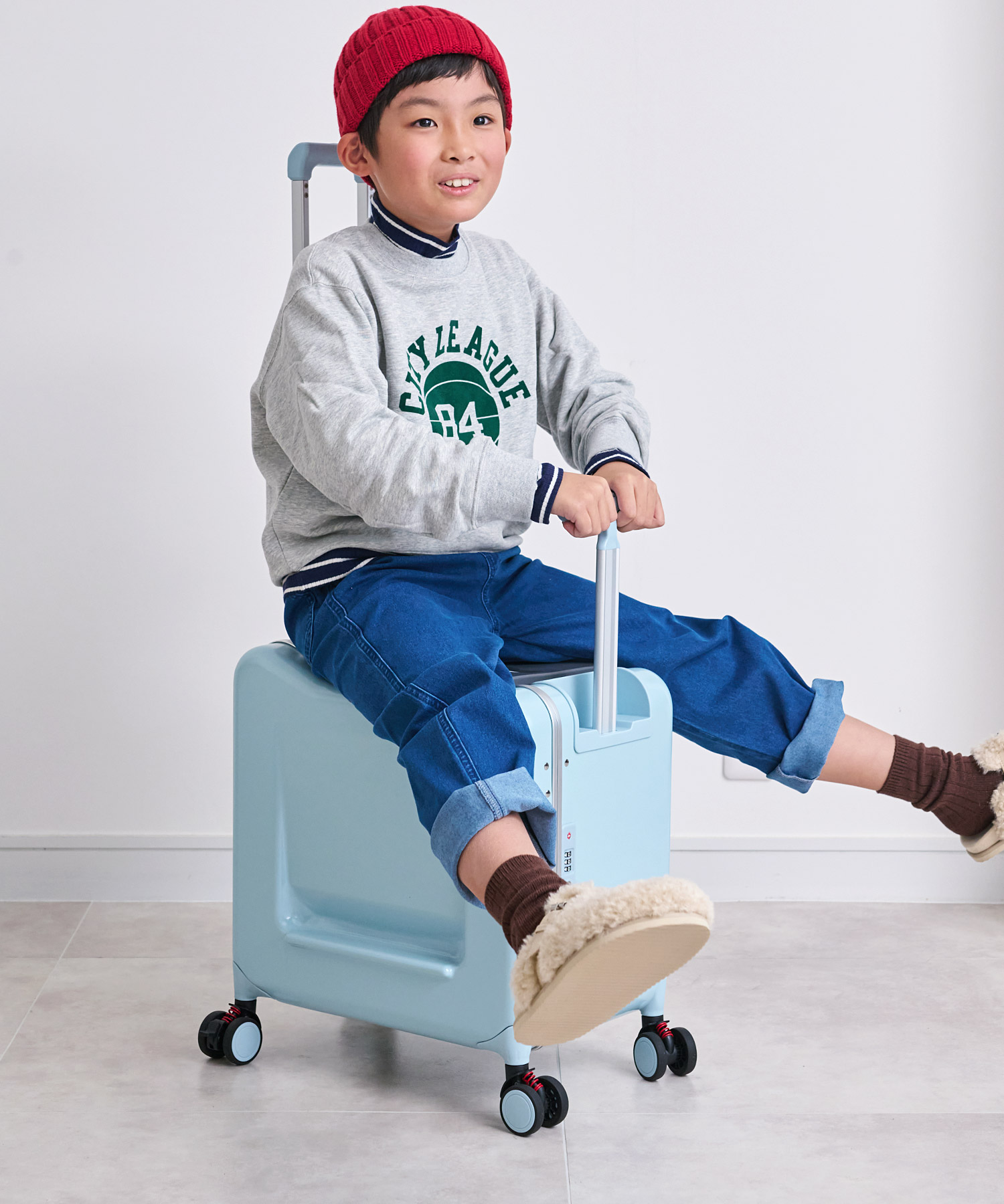 子供が乗れるスーツケース 楽天市場】乗れる スーツケース 座れる キャリーケース 子供 キッズ 多