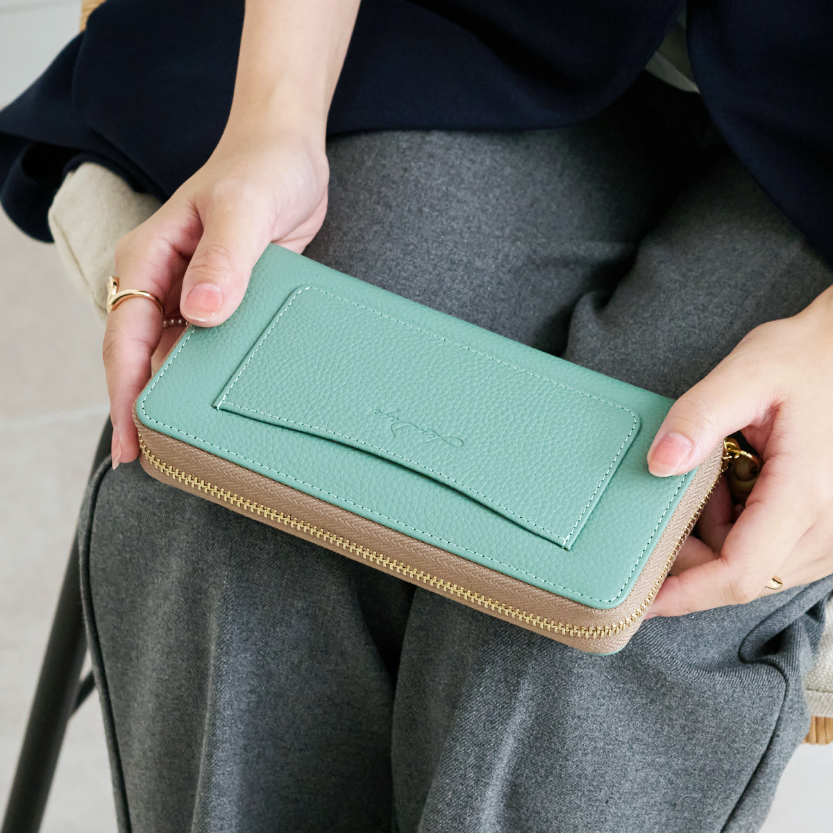 LIZDAYS 長財布 レディース 長財布 短い 本革 小さい 財布 軽量 ラウンドファスナー 大容量 コインスルー 仕分け スキミング防止 | LIZDAYS | 05
