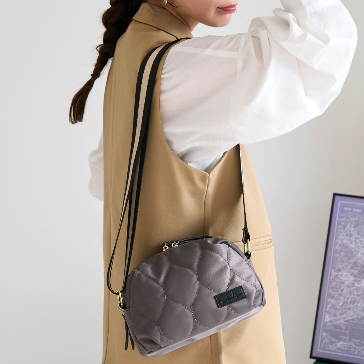 LIZDAYS ショルダーバッグ レディース 軽い 小さめ ショルダー バッグ お財布ショルダー 撥水 ナイロン 上品 かわいい 旅行 お財布機能 | LIZDAYS | 04