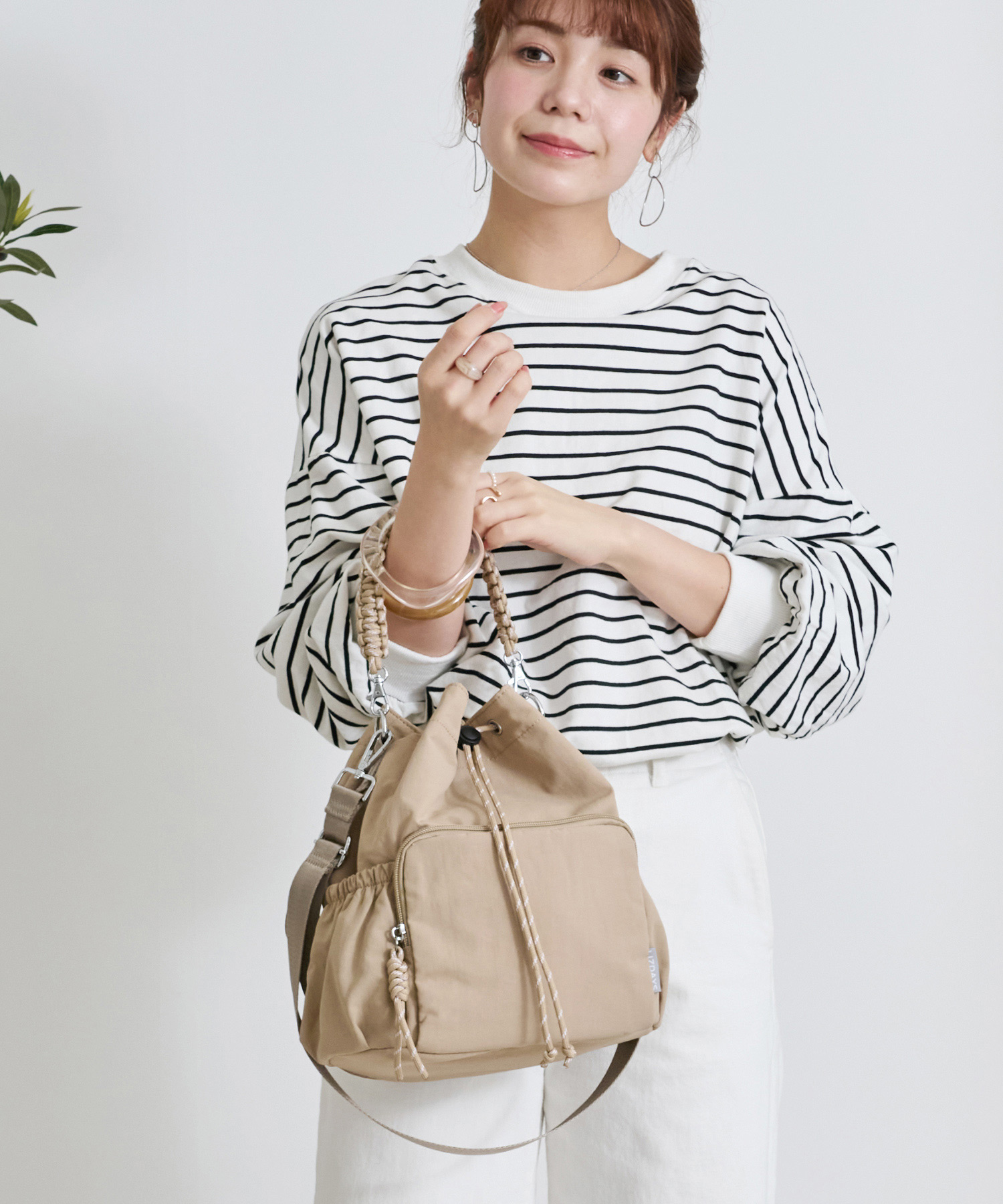 LIZDAYS（リズデイズ） 巾着バッグ ショルダーバッグ レディース