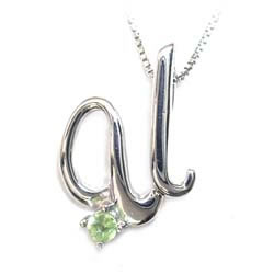 クリスマス限定xmasカード付 U イニシャル ブランド M101 0018 C クリスマス限定xmasカード付 8月誕生石 K10wg 腕時計 アクセサリー セール ネックレス セール M101 0018 C Suehiro Cancam掲載 ペリドットペンダント