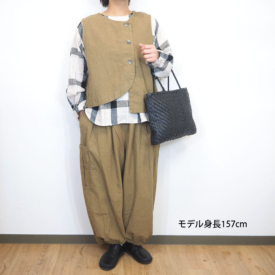 tumugu ツムグ リネン コットン キャンバス パンツ 裾タック サイド