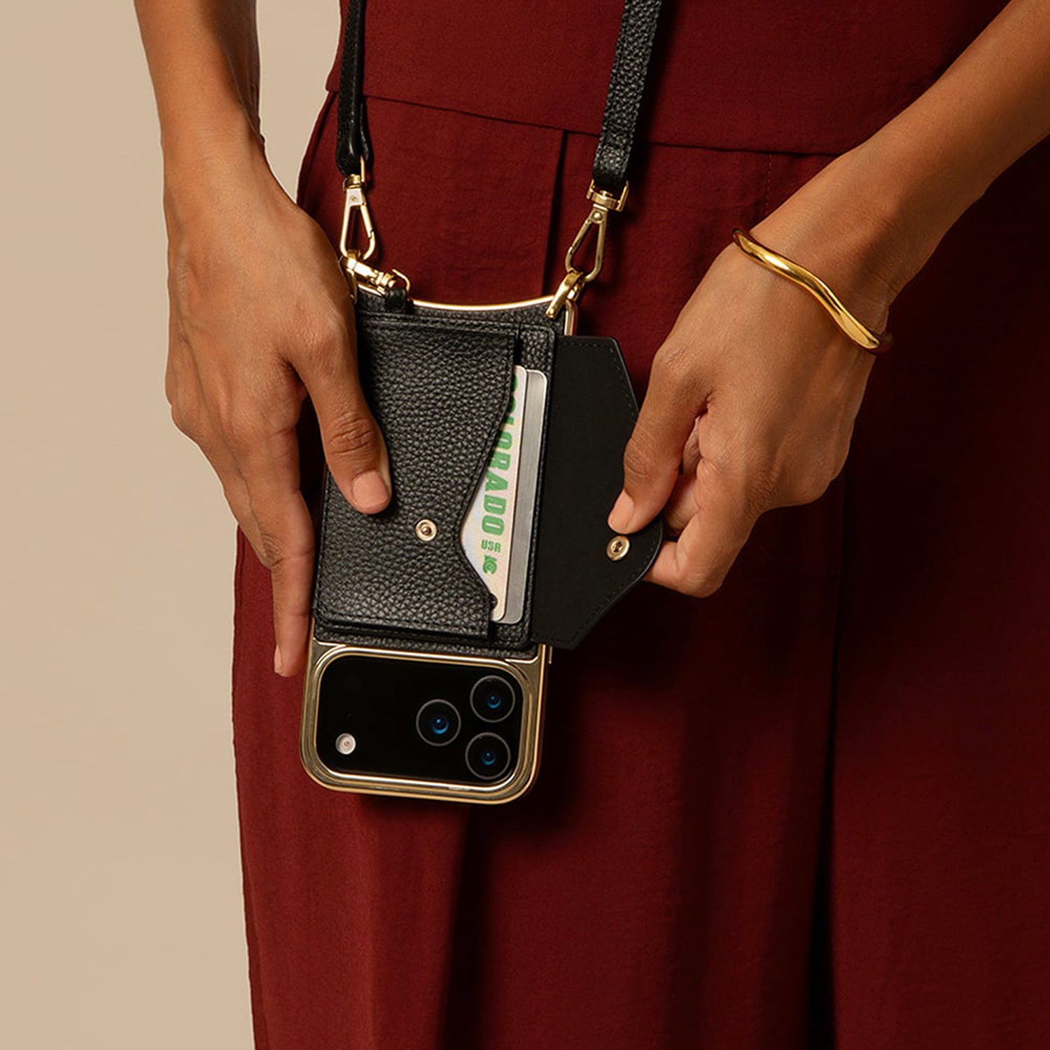 BANDOLIER（バンドリヤー） スマホショルダー iPhone17 17Pro 17Pro