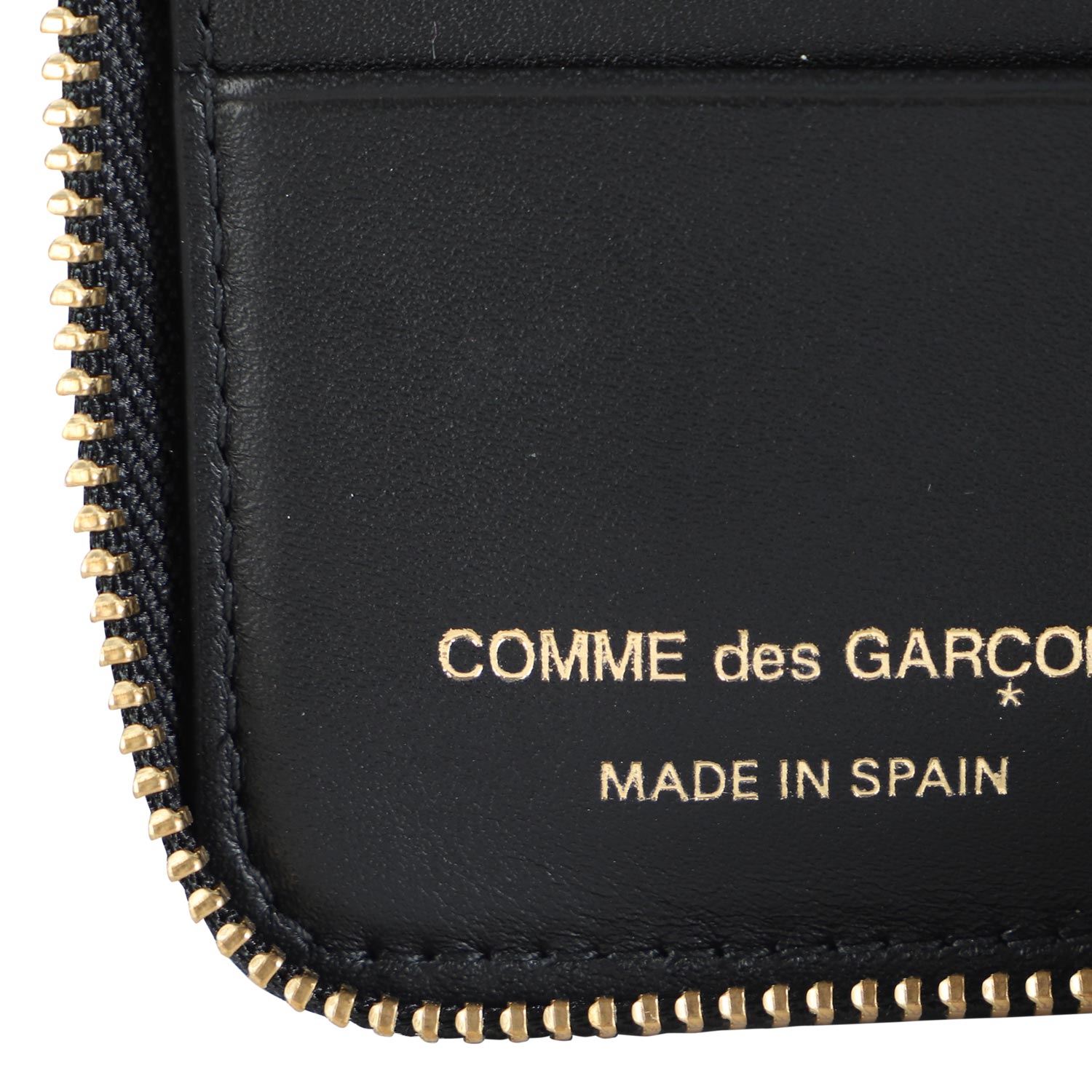 COMME des GARCONS コムデギャルソン エンボスフォレスト 財布 二