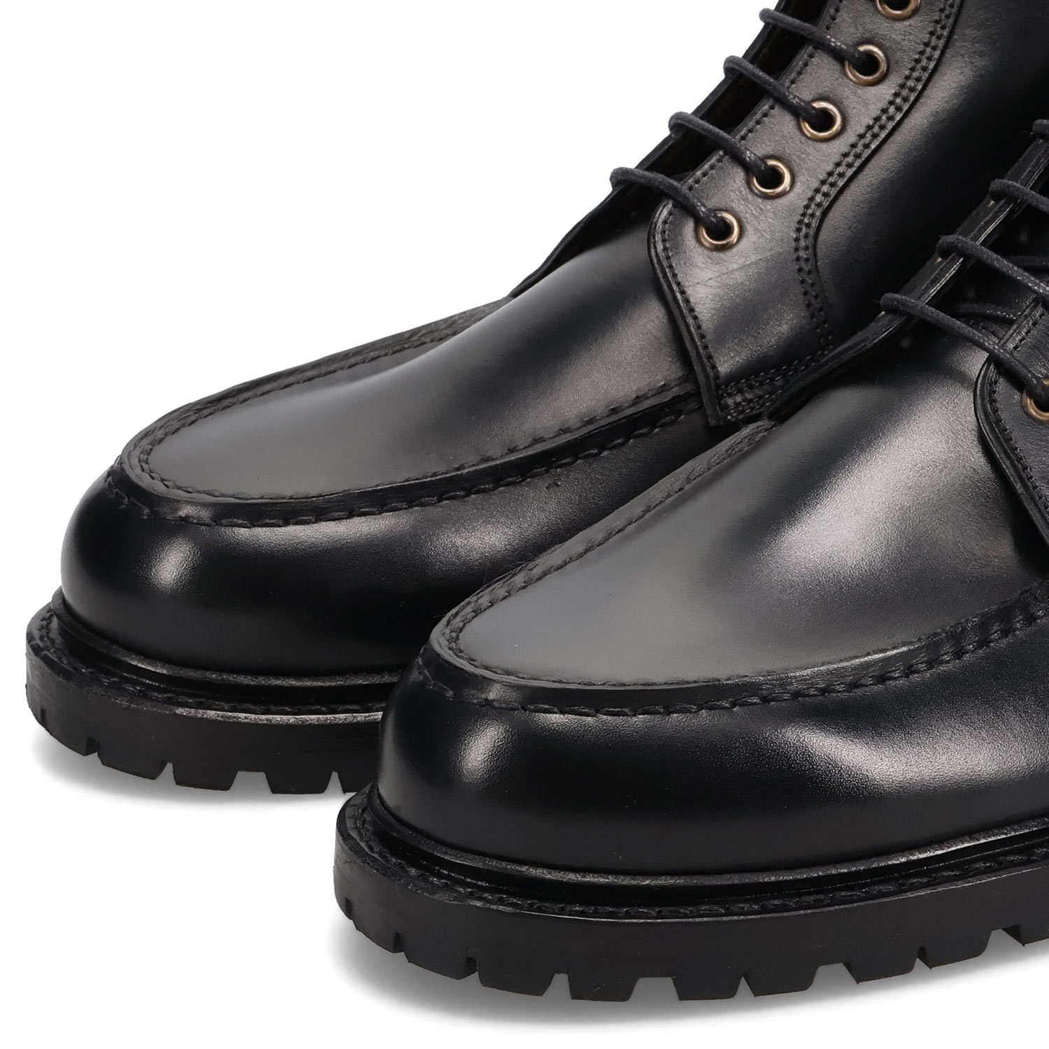 未使用　新品　ジャランスリウァヤ サイズ5 ジャランスリウァヤ レザースニーカー（インテリジェンスシューズ