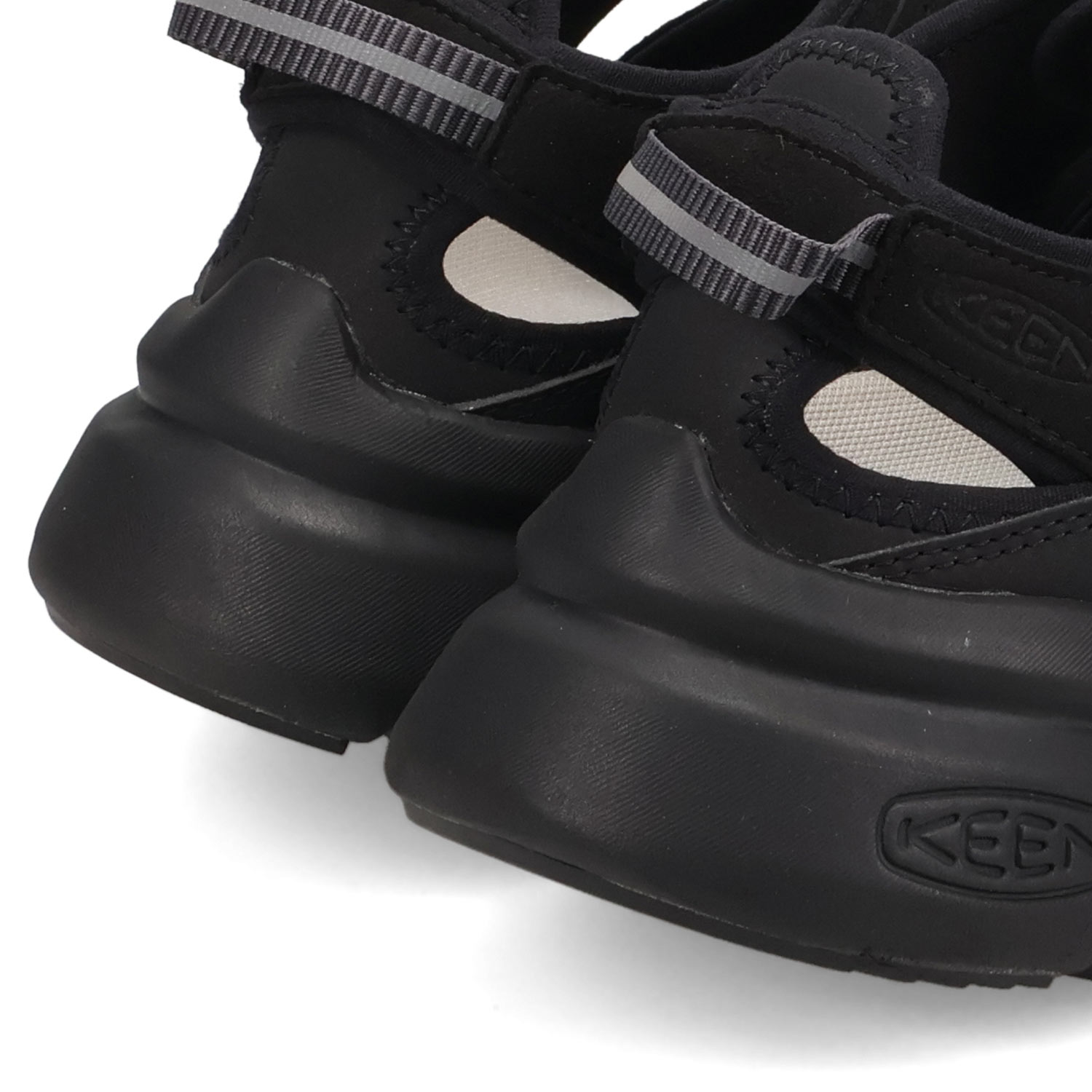 KEEN（キーン） サンダル シューズスポーツサンダル ダブルケー450