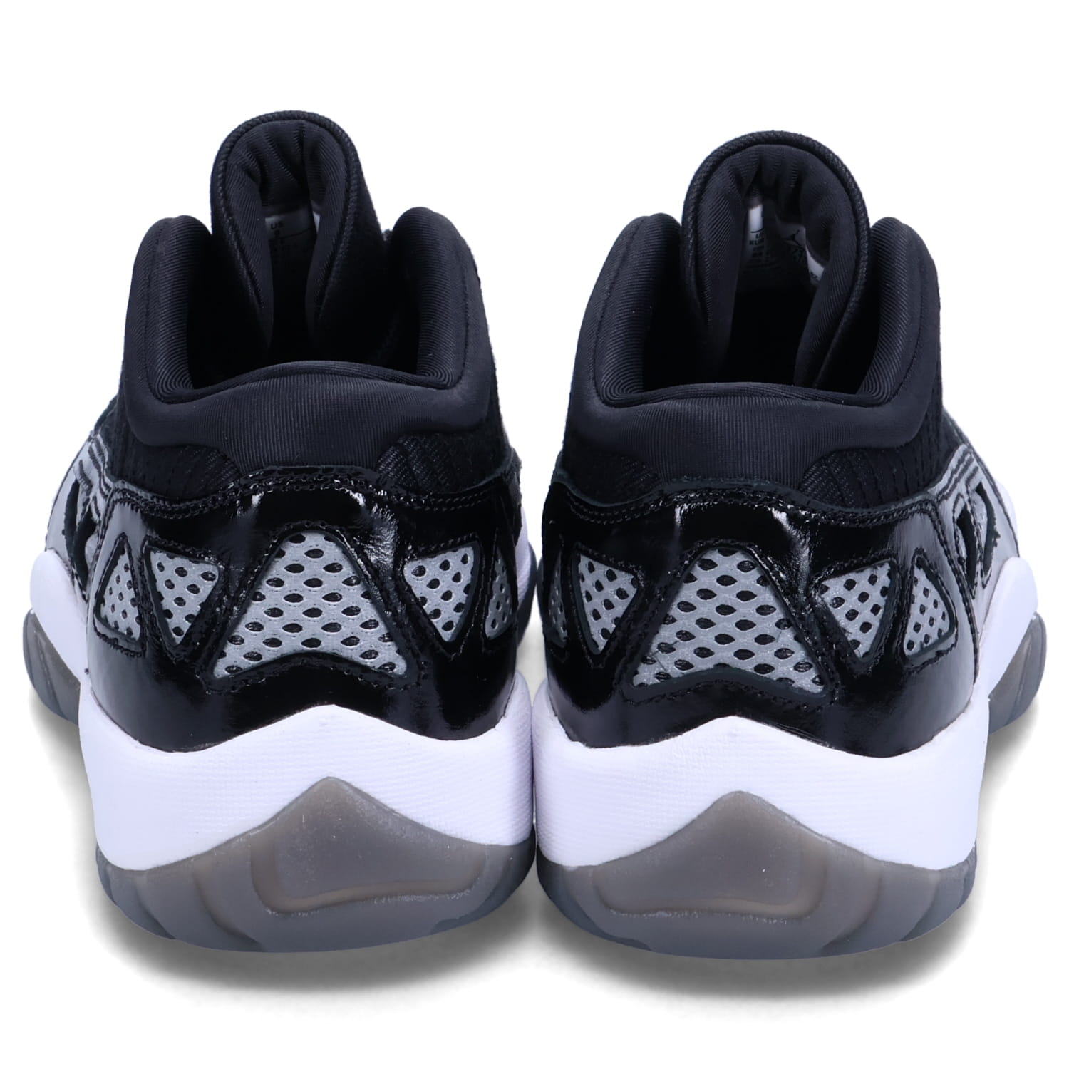 NIKE（ナイキ） エアジョーダン11 ロー レトロ スニーカー AIR メンズ