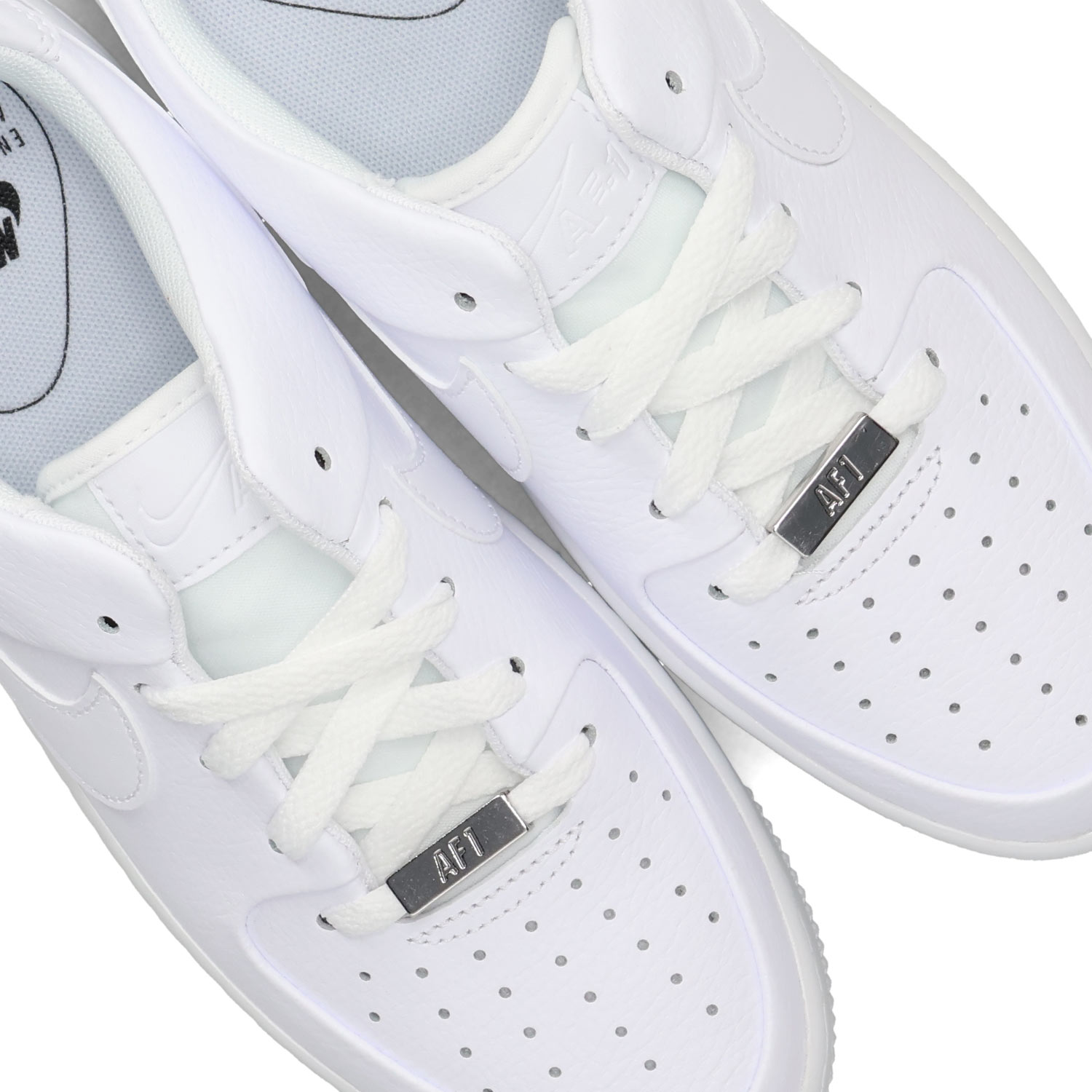 Nike Air Force 1 ホワイト スニーカー　ウィメンズ NIKE（ナイキ） ウィメンズ エアフォース1 スニーカー レディース AIR