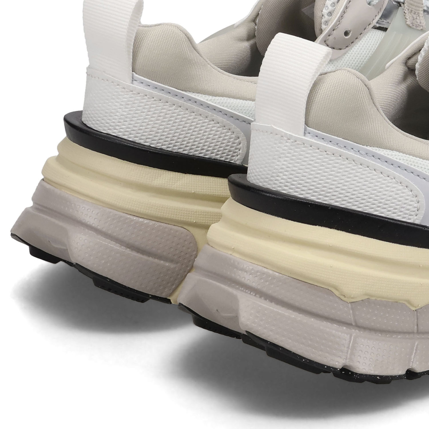 NIKE（ナイキ） V2K ウィメンズ ラン スニーカー メンズ V2K