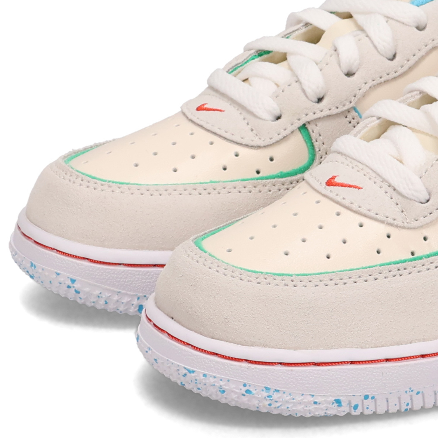 NIKE エアフォース1 LV8 ￼FQ8351-110 スニーカー NIKE ナイキ フォース1 LV8 スニーカー キッズ FORCE 1 PS