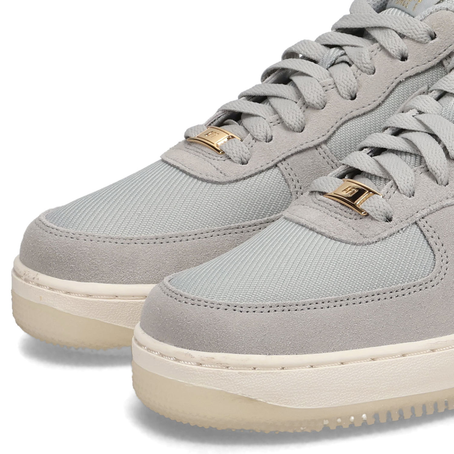 ナイキ NIKE NIKE AIR FORCE 1 07 LV8 ナイキ エアフォース1 07