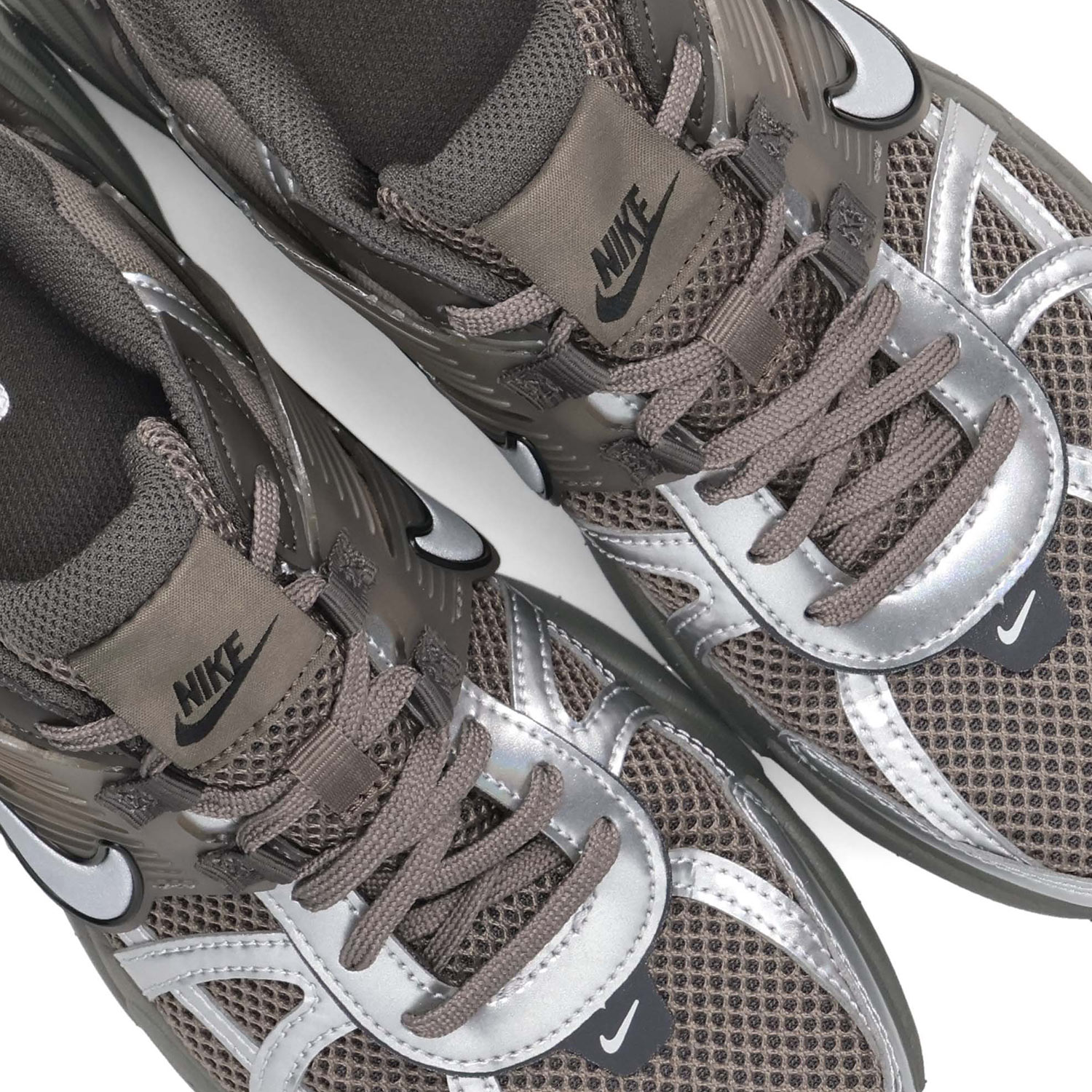 Nike Air スニーカー グレー/ブラウン NIKE（ナイキ） レディース スニーカー W AIR MAX 95 BIG BUBBLE OG