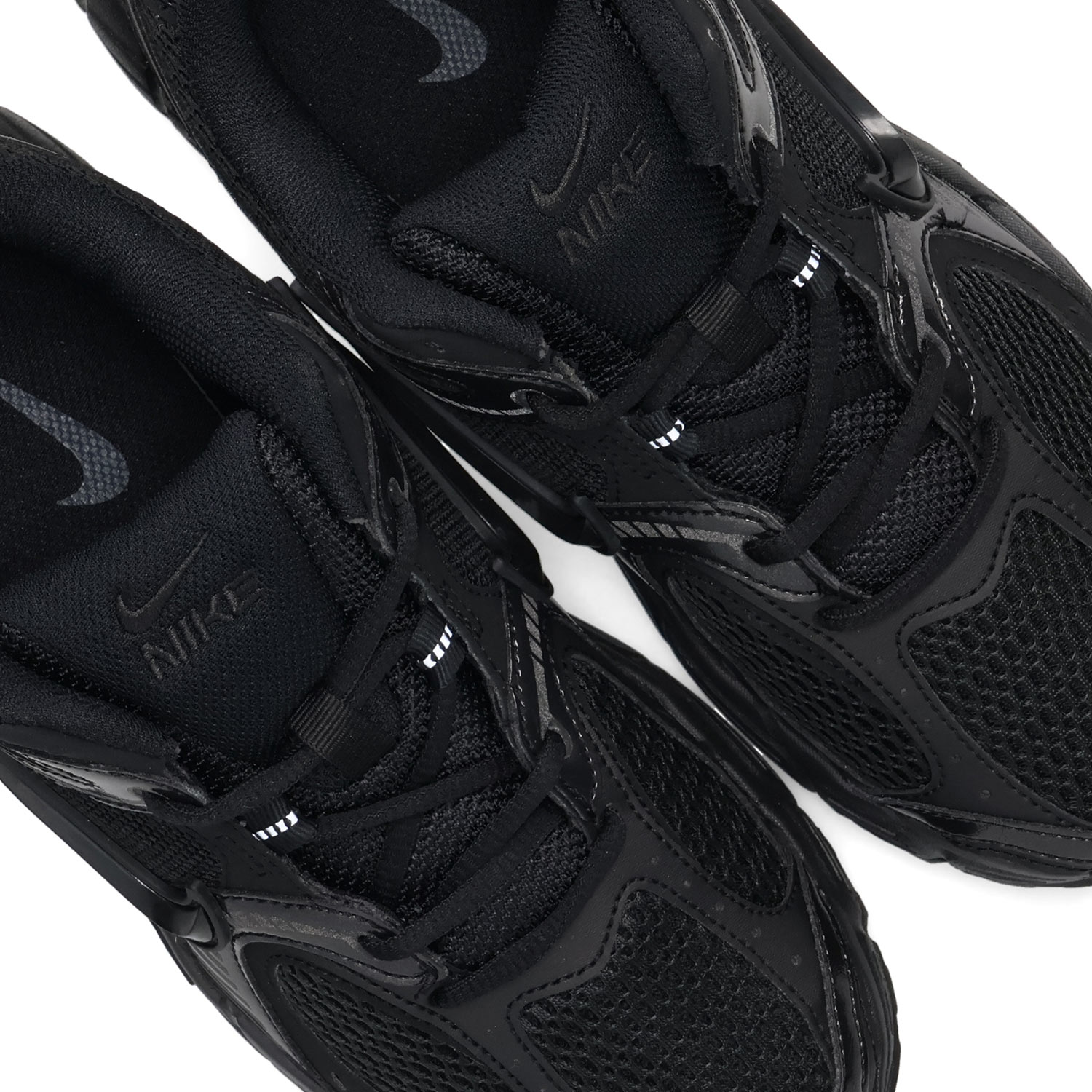 NIKE（ナイキ） ウィメンズ V5 ランナー スニーカー メンズ レディース