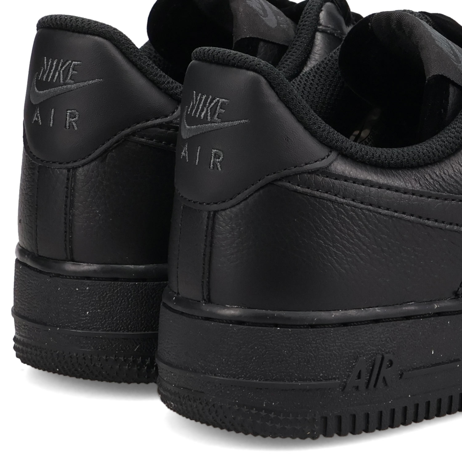 NIKE（ナイキ） ウィメンズ エアフォース1 07 ヴィンテージ スニーカー