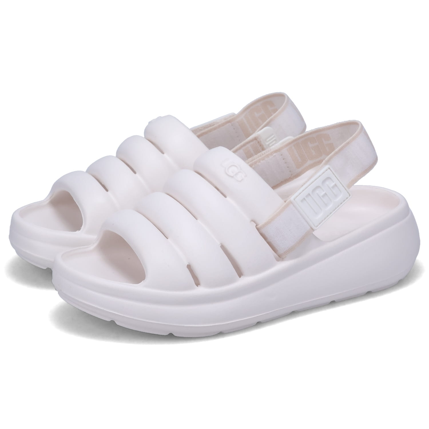 アグUGG SPORT YEAH スポートイヤー　スポーツサンダル　厚底 人気の黒は残りわずか】UGG(アグ)のSPORT YEAH(スポート イヤー