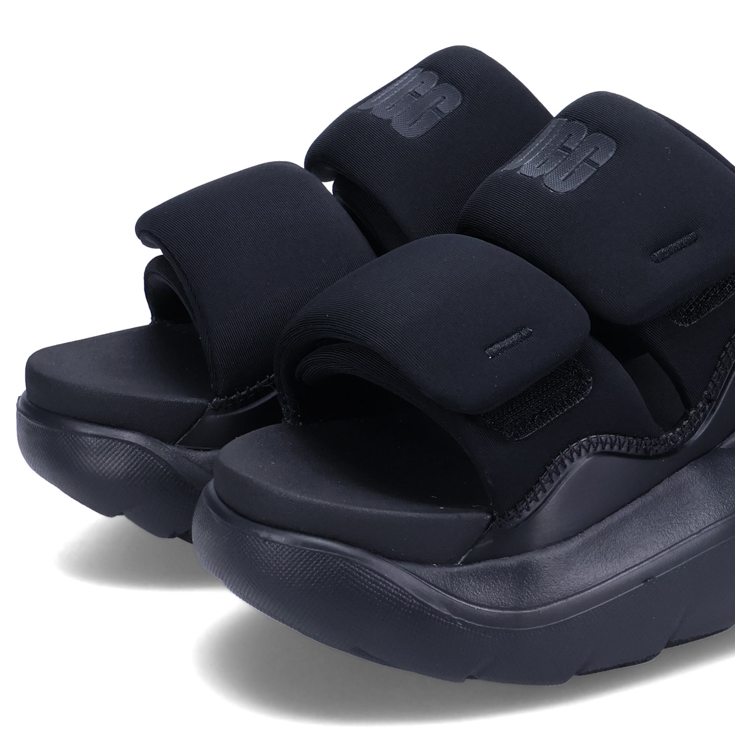 UGG ブラック スポーツサンダル 調整可能ストラップ 楽天市場】アグ キャップトレイルストラップ スライド UGG