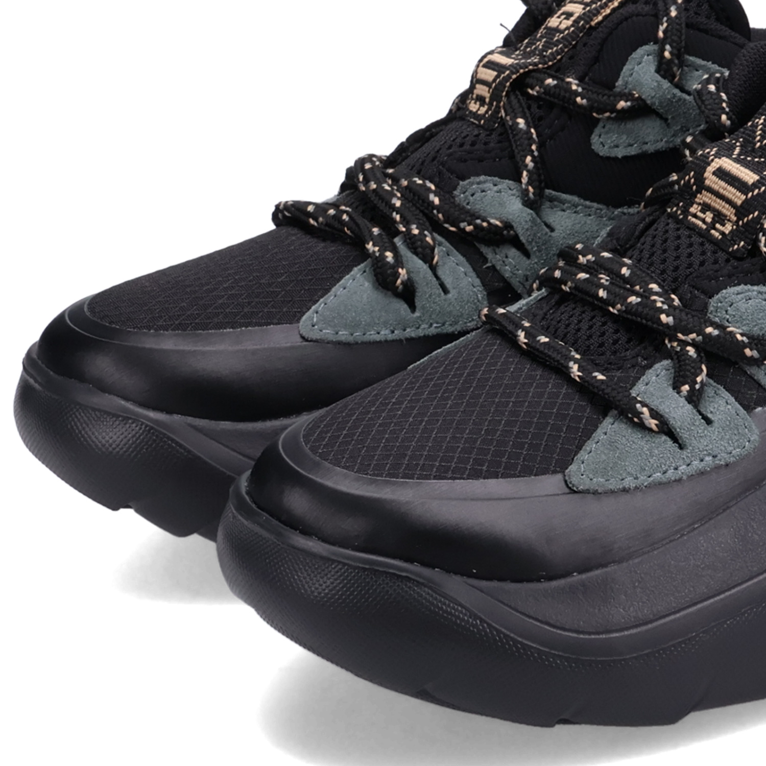 UGG アグ　LA アルト ロー　LA Alto Low 厚底スニーカー UGG アグ スニーカー LA アルト レース アウトドア レディース