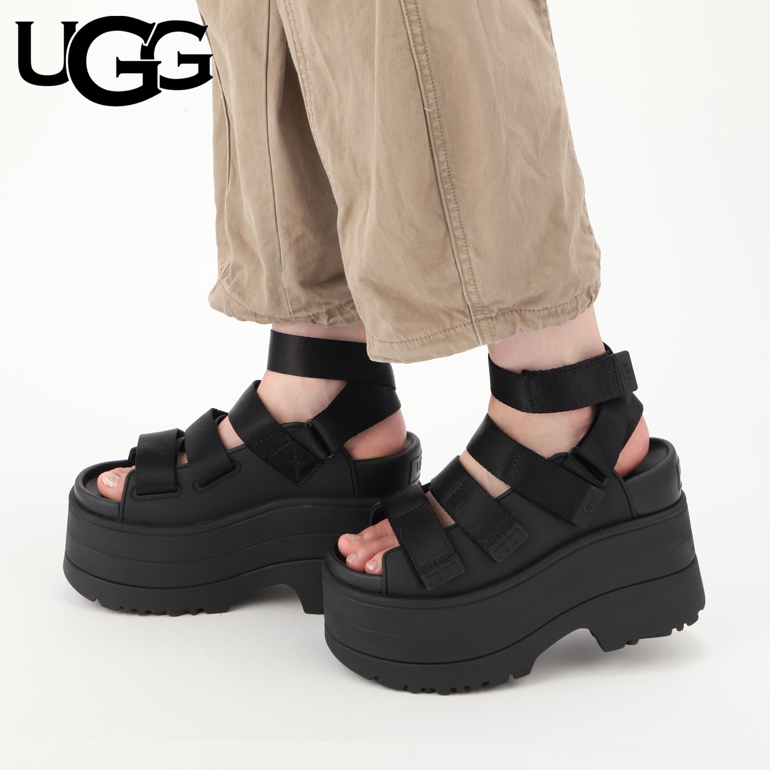 UGG アグUS825cmゴールデンライズ ブラック ストラップサンダル 厚底 UGG（アグ） ストラップサンダル ゴールデンライズ レディース 厚底 W
