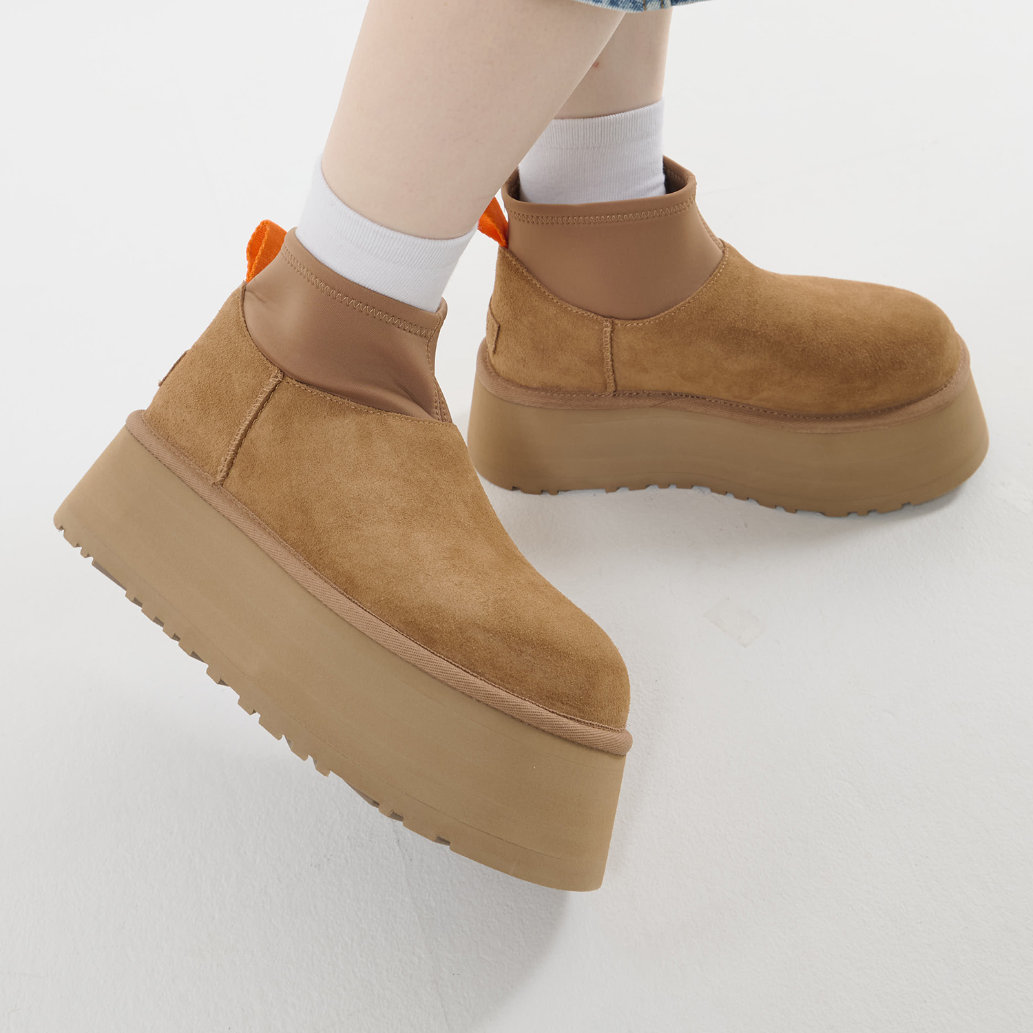UGG（アグ） クラシックミニ ディッパー ブーツ レディース 厚底