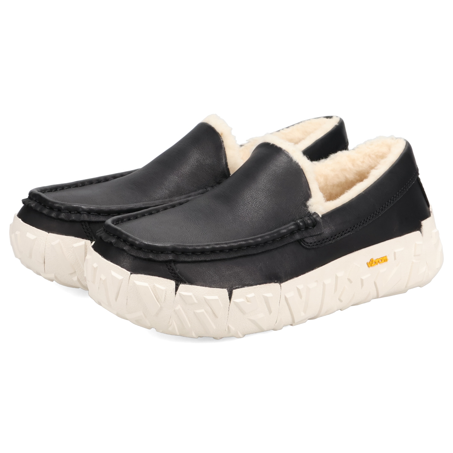 UGG（アグ） スリッポン ローファー アスコット ラップ テック 