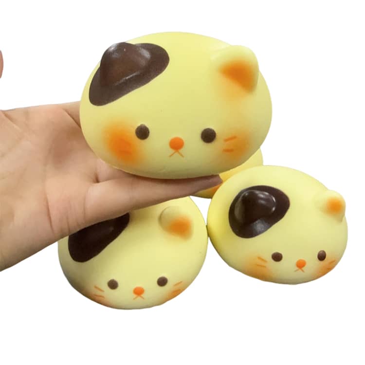 スクイーズ　　出るぞ系　　プニプニ系　スポンジ系セット 2個セット スクイーズ 低反発 スポンジ パン 犬型 クマ型 猫型 肉球型