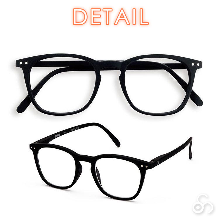 【美品】IZIPIZI PARIS 老眼鏡 シニアグラス ブラック ＋1.5 IZIPIZI（イジピジ） リーディンググラス #E ブラック 老眼鏡
