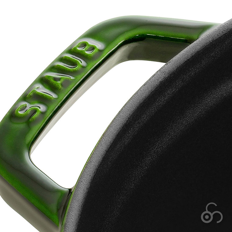 Staub（ストウブ） ピコ・ココット ラウンド 14cm バジルグリーン