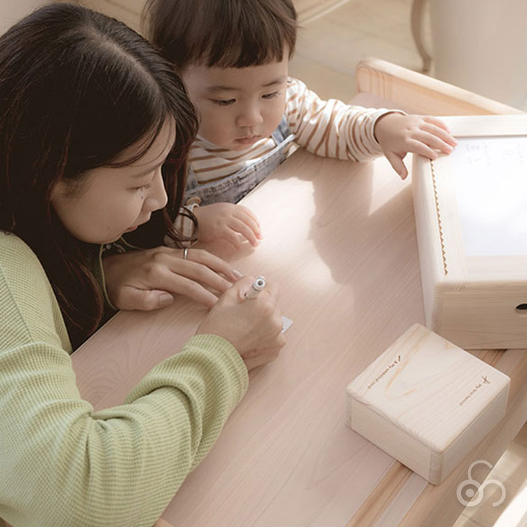 (正規品) IKONIH アイコニー メモリアルボックス F1007