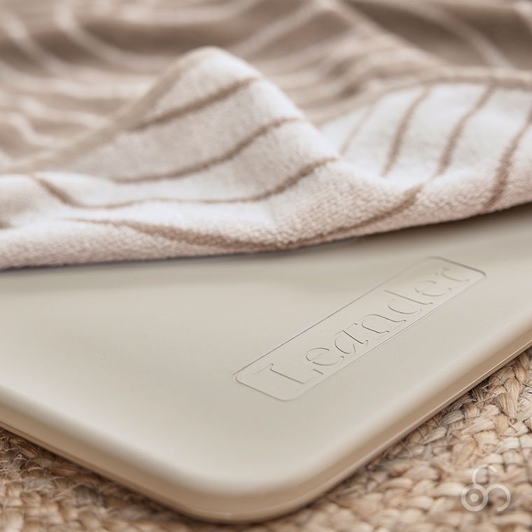 おむつ替えマット Leander リエンダー Matty チェンジングマット mini カプチーノ LEA040078