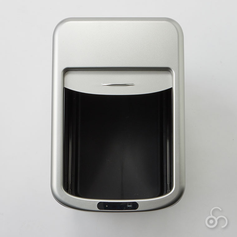 谷村実業 ヴィータ センサーシャッター式ダストボックス 50L TAN-5021