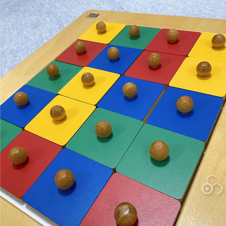 TAG 下絵の一部から全体像を推測するパズル TGCM1 知育玩具 知育