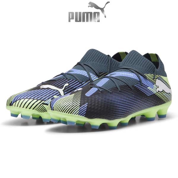 PUMA サッカー、フットサル スパイク シューズ（色：ネイビー系